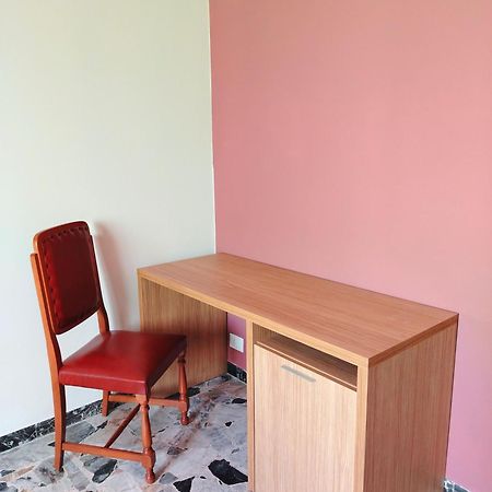 Torres Rooms Sassari Bagian luar foto